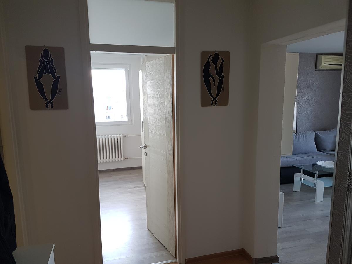 Apartman Vuk - Stan Na Dan Баня Лука Екстериор снимка
