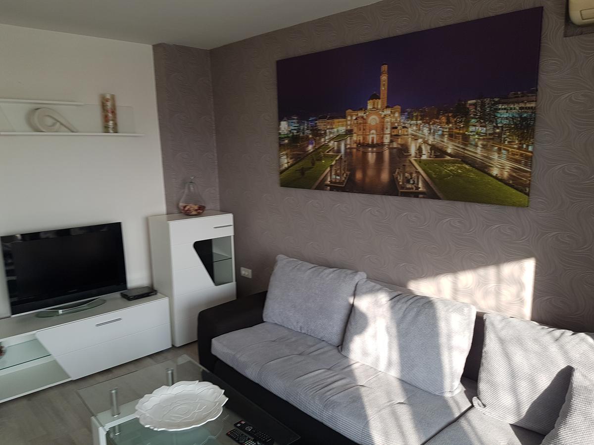 Apartman Vuk - Stan Na Dan Баня Лука Екстериор снимка